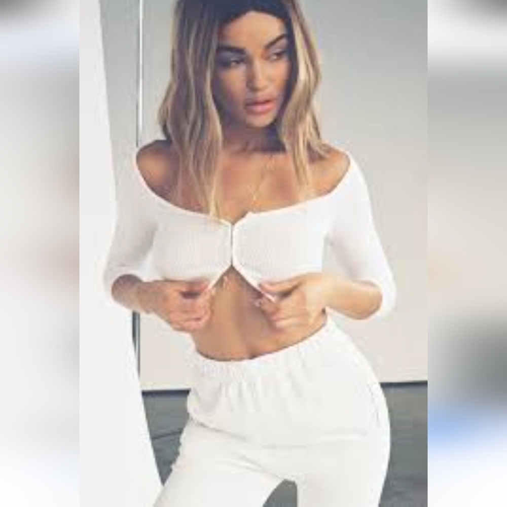 Joah Brown Luxe Hook & Eye Knit Off Shoulder Crop Top, In Ivory | Sz O/S - Picture 7 of 14